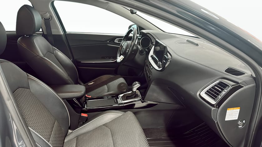 Bild 3 av Kia Ceed Sportswagon Plug-in Hybrid Advance Plus 141hk