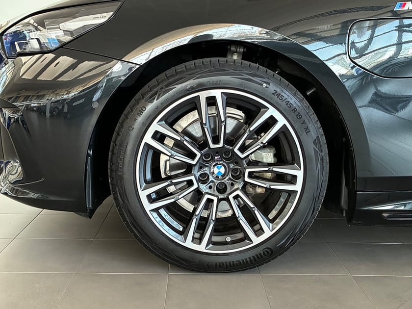 Bild 4 av BMW 530e xDrive Touring 4,95 ränta M Sport Panorama Drag H/K