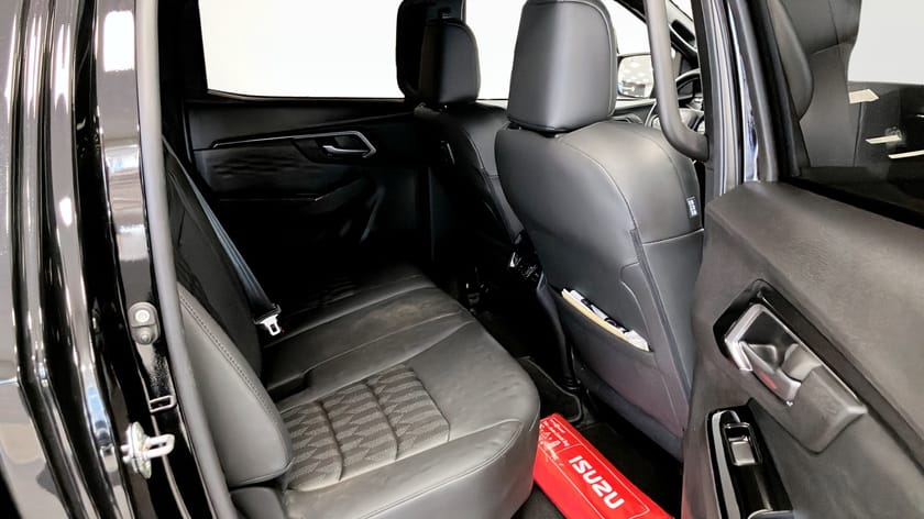 Bild 5 av Isuzu D-Max Crew Cab XRX DC AT CNG *KAMPANJ!* Välj färg, omgående lev.