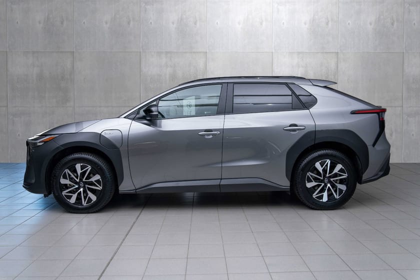 Bilde 3 av Toyota bZ4X AWD Active Tech