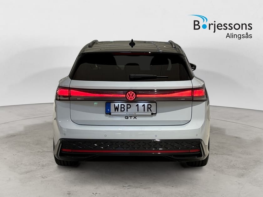 Bild 5 av Volkswagen ID.7 GTX Tourer 340hk Panorama/Drag/360/Massage