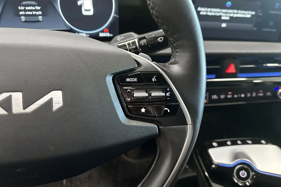 picture of a car