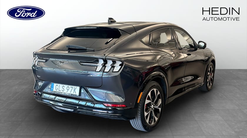 Bild 2 av Ford Mustang Mach-E Standard Range AWD SR AUT / TEK PAKET+ / PANO