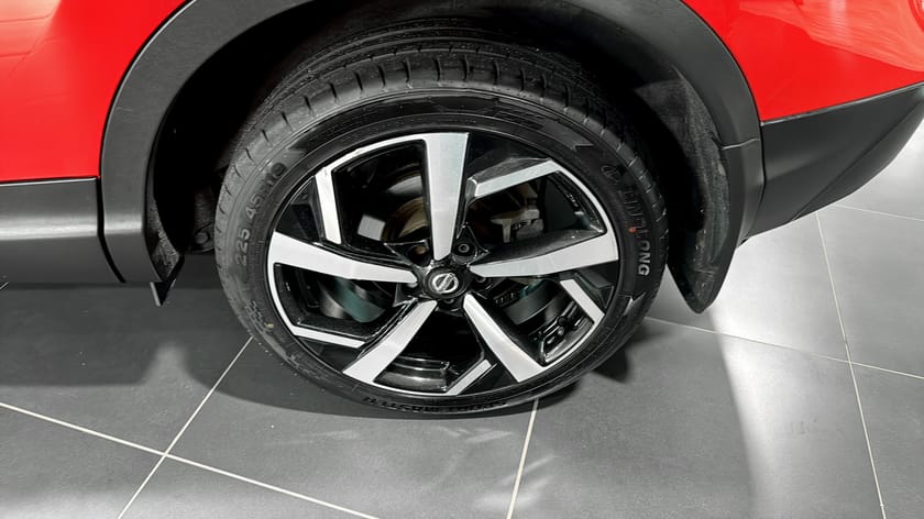 Bild 5 av Nissan Qashqai DIG-T 160 TEKNA+ 2WD DCT / LÄDER / BOSE