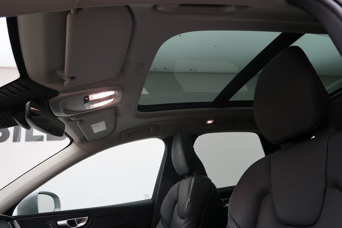 Volvo XC60 2024 - miniatyr 10