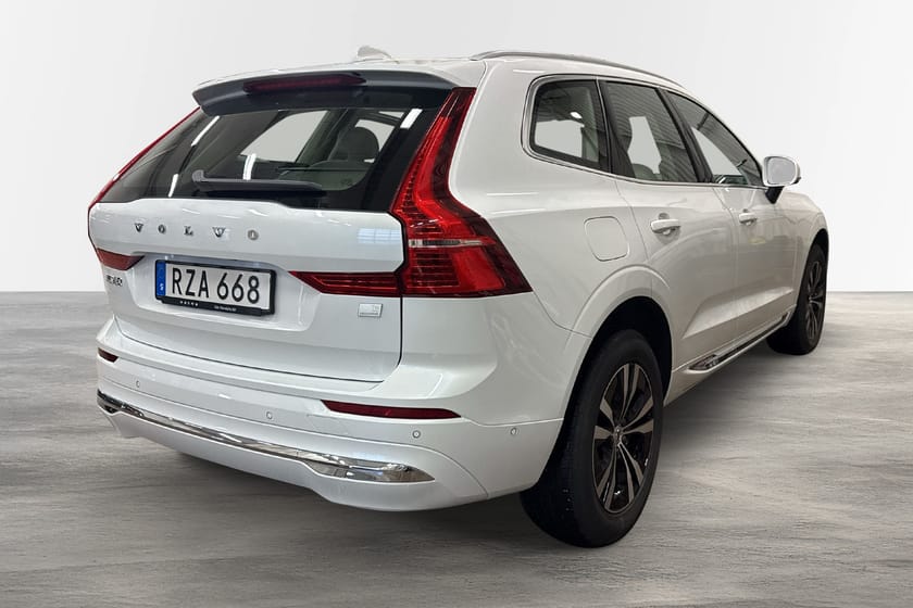 Bild 3 av Volvo XC60 Recharge T6 II Core Edition