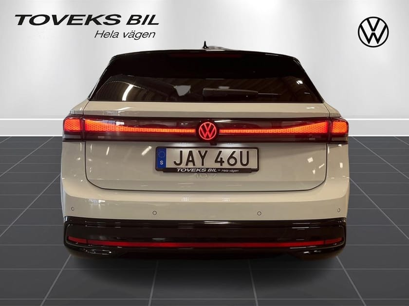 Bild 4 av Volkswagen ID.7 Pro Tourer 77 KWH | HARMAN KARDON, DRAG, HEAD UP, PANORAM