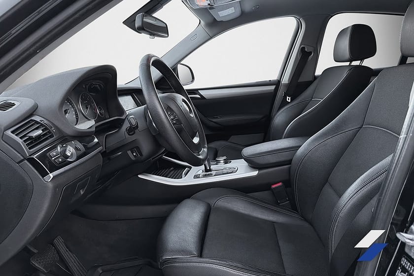 Bild 5 av BMW X4 xDrive20d Kamera Drag Navi SoV-däck