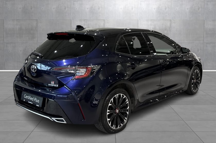 Bilde 5 av Toyota Corolla Hybrid 1,8 GR-Sport, bi-tone, delskinn, kamera, navi