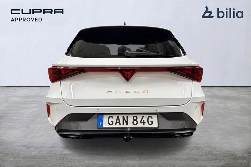 Bild 4 av CUPRA Leon Sportstourer 1,5 eTSI 150HK *DRAG*