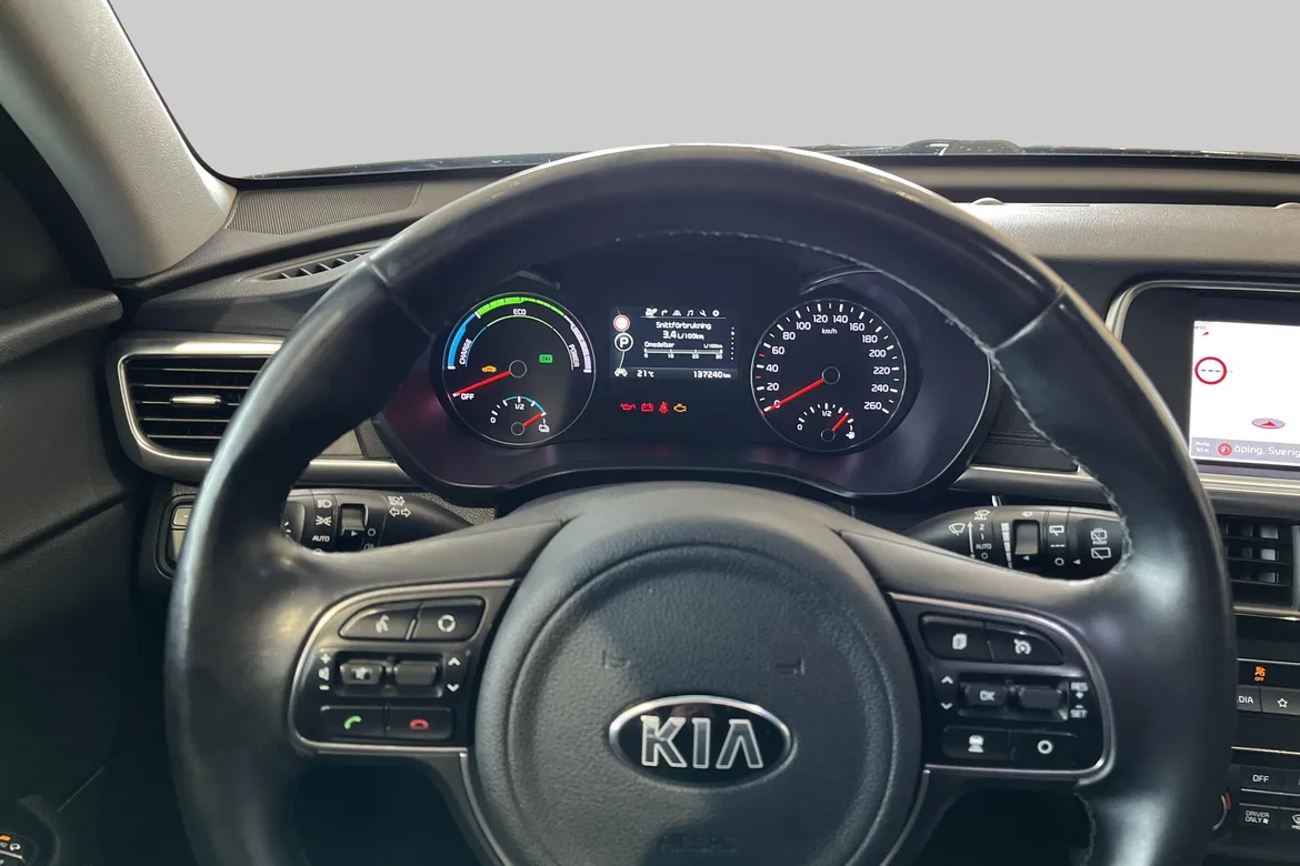picture of a car