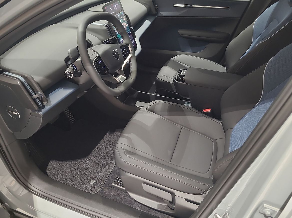 Bild 2 av 6 på bilen