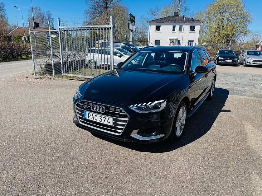 Bild 2 av Audi A4 Avant 40 TDI quattro 204HK S-TRONIC / NAVI / VÄRMARE