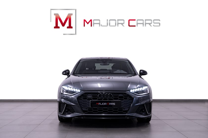 Bild 2 av Audi A4 Sedan 40 TDI quattro Q Edition One Cockpit Matrix Ambient