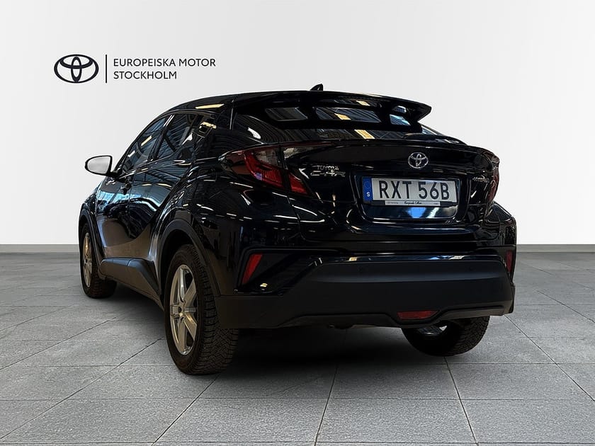 Bild 2 av Toyota C-HR Hybrid 1,8 CVT X-Edition Vinterhjul Ledljusramp