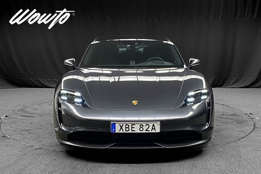 Bild 2 av Porsche Taycan 4S 571HK /Passagerardisplay /862mil /Se Spec