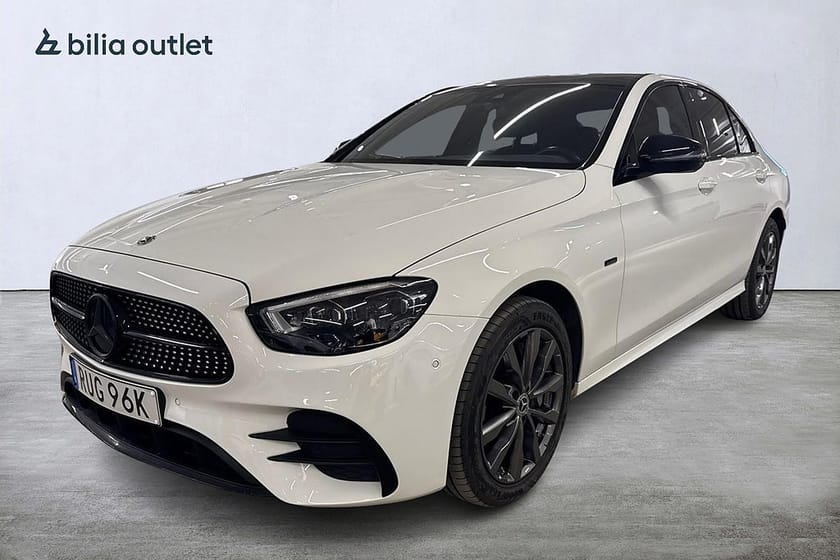Bild 1 av Mercedes-Benz E 300 e 4MATIC 4M AMG Line Nightpackage/ B-Kam / Navi / Värmare