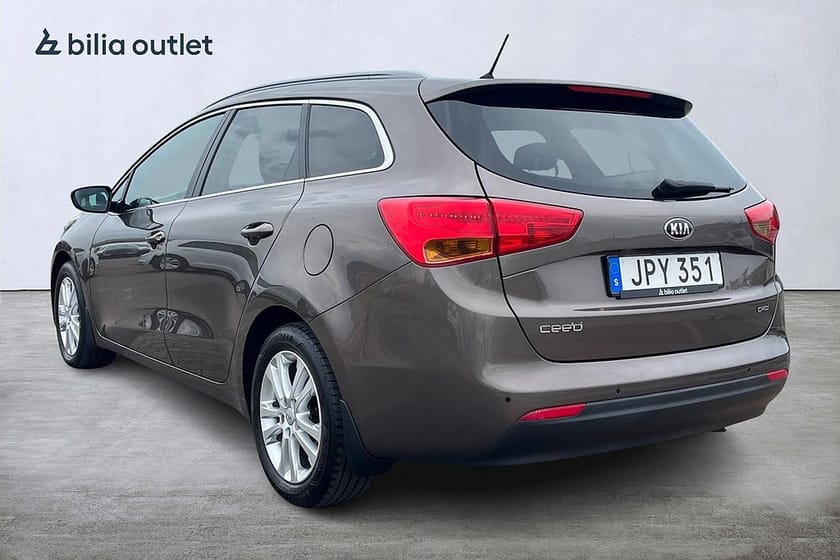 Bild 4 av Kia cee'd_sw 1.6 CRDi EX Comfort 128hk / Sensorer Rattvärme Nyservad