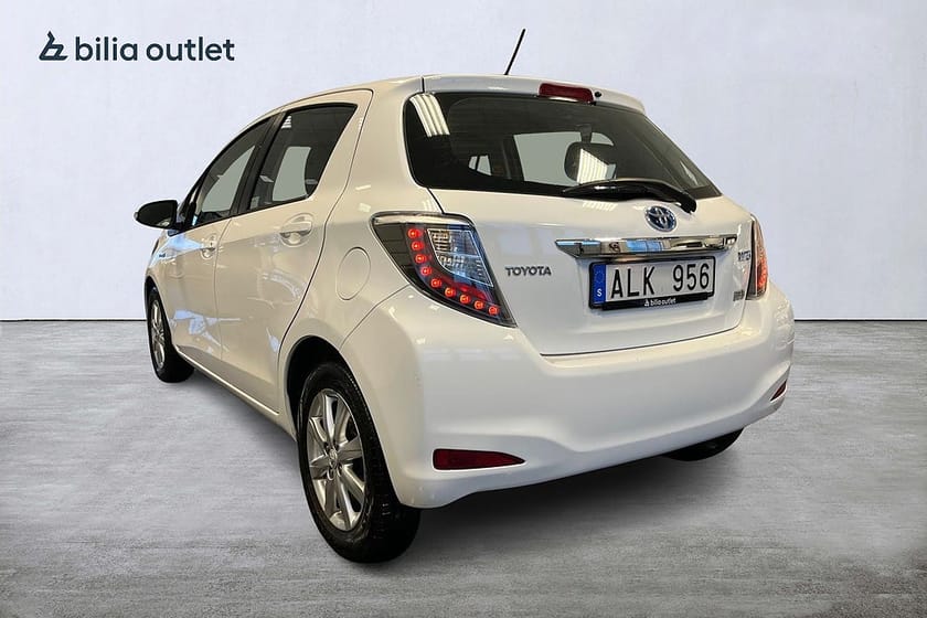 Bild 4 av Toyota Yaris Hybrid e-CVT Active 101hk / Kamera Navi Värmare PDC