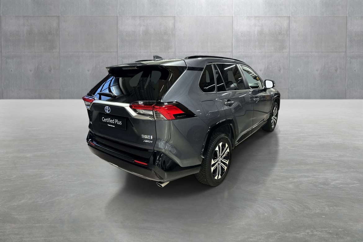 Toyota RAV4 Plug-in Hybrid E-CVT, 306hk, 2023