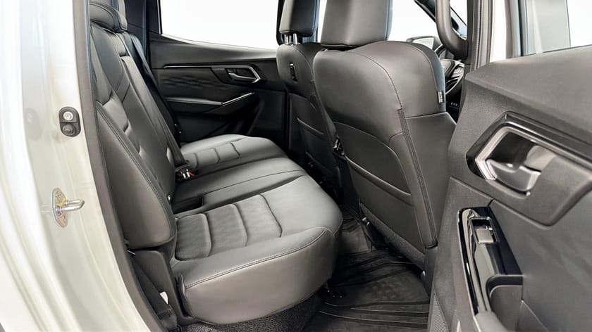 Bild 5 av Isuzu D-Max Crew Cab XRX DC AT CNG  *KAMPANJ!* Välj färg, omgående lev.