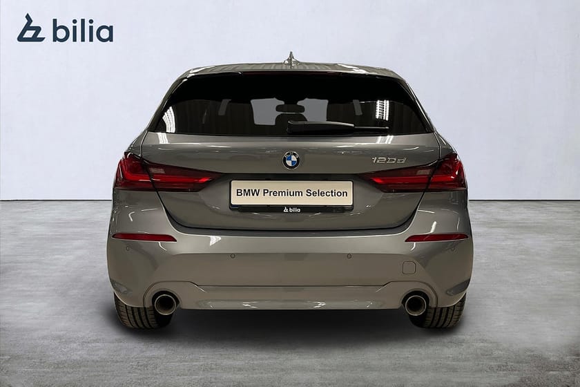 Bild 4 av BMW 120d Aut Advantage | Navi | Tonade rutor | DAB