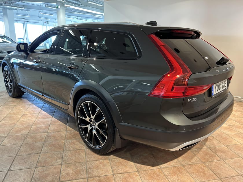 Bild 4 av Volvo V90 Cross Country D4 AWD Pro