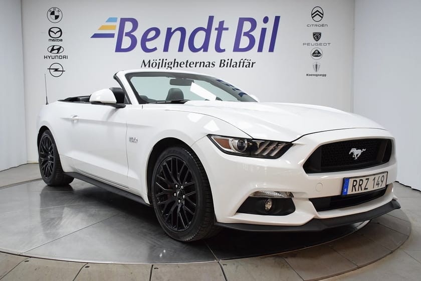 Bild 1 av Ford Mustang GT Cabriolet Cab V8 421hk / Sätesventilation / GPS