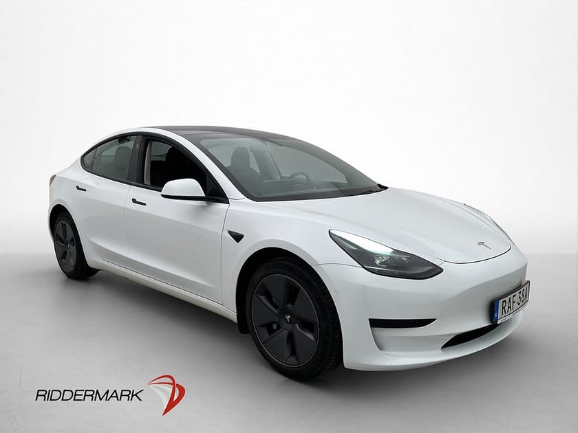 Bild 1 av Tesla Model 3 Standard Range Pano Kamera AP Moms 1 Brukare