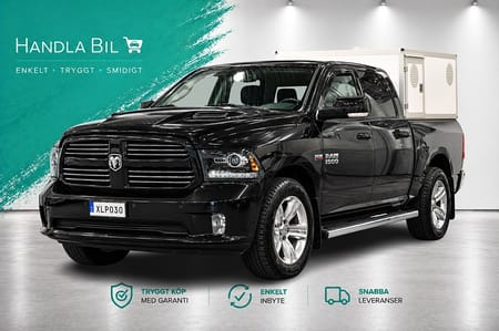 RAM 1500 Crew Cab 5.7 V8 HEMI 4x4 Kåpa Alpine Skinn Rattv Moms Drag