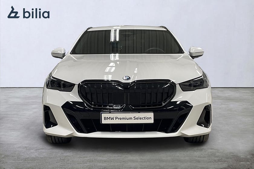Bild 5 av BMW 530e xDrive Touring M-Sport Pro | Drag | H&K | Backkamera