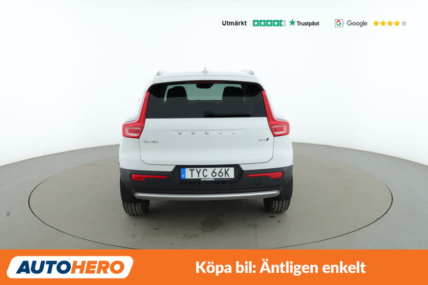 Bild 4 av Volvo XC40 Momentum Pro AWD / VOC, Värmare, Backkamera