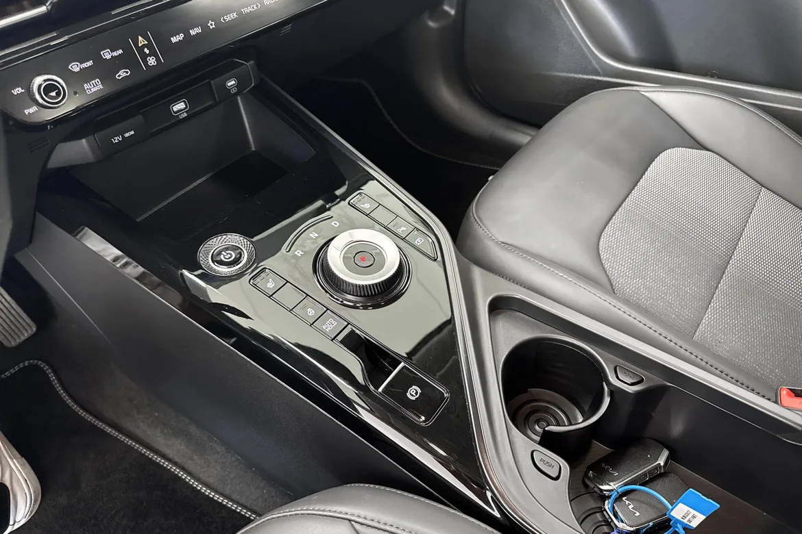 picture of a car