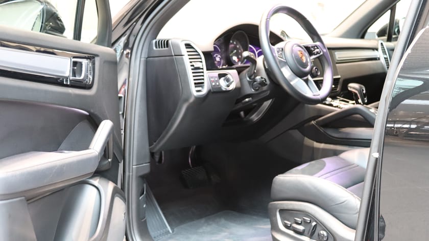 Bild 4 av Porsche Cayenne E-Hybrid | Platinum Edition | VAT | Leasebar | BOSE |