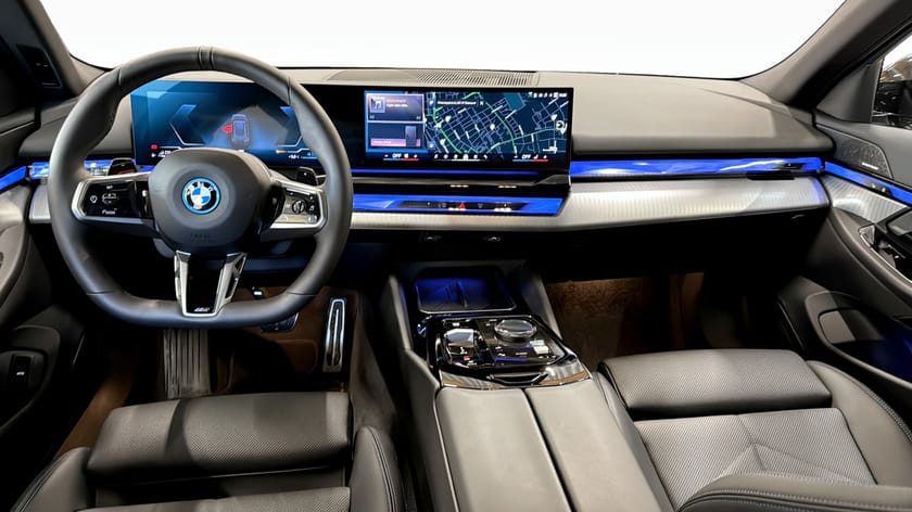 Bild 4 av BMW 530e xDrive Touring M Sport Pro Drag Adaptiv Farthållare H/K LED