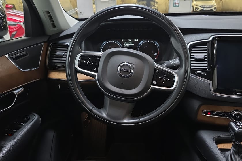 Bild 3 av Volvo XC90 D4 AWD Inscription 7-säten/BiliaDays26