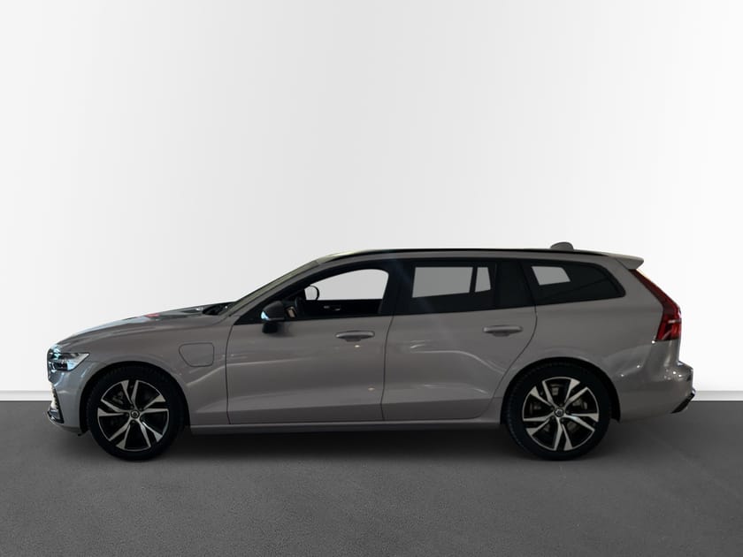 Bild 3 av Volvo V60 T6 Plus Dark Nordic Edition
