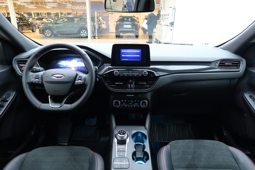 Bild 5 av Ford Kuga Plug-In Hybrid 2.5 ST-Line X Bus A Nav/Kamera/Drag