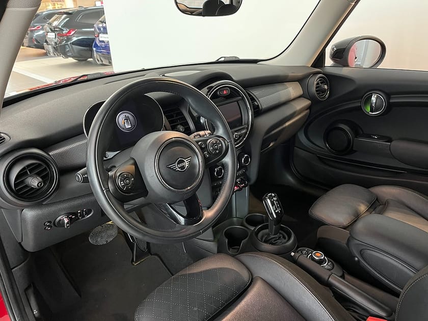 Bild 5 av MINI Cooper 3dr Sportstolar PDC NAV Automat Multifunktion Ratt