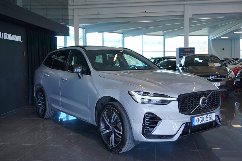 Bild 2 av Volvo XC60 Recharge T6 AWD 341HK R-Design Pano VOC H/K Drag Moms