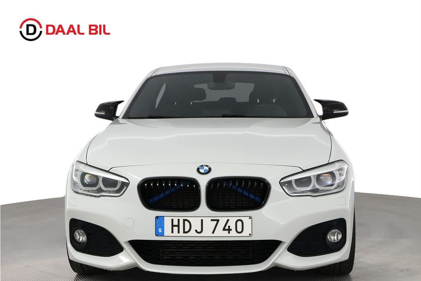 Bild 2 av BMW 120d 5-D 190HK M-SPORT MANUELL HiFi® P-SENS FARTHÅLLARE BT