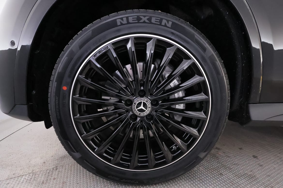 Mercedes-Benz GLC 2023 - miniatyr 25