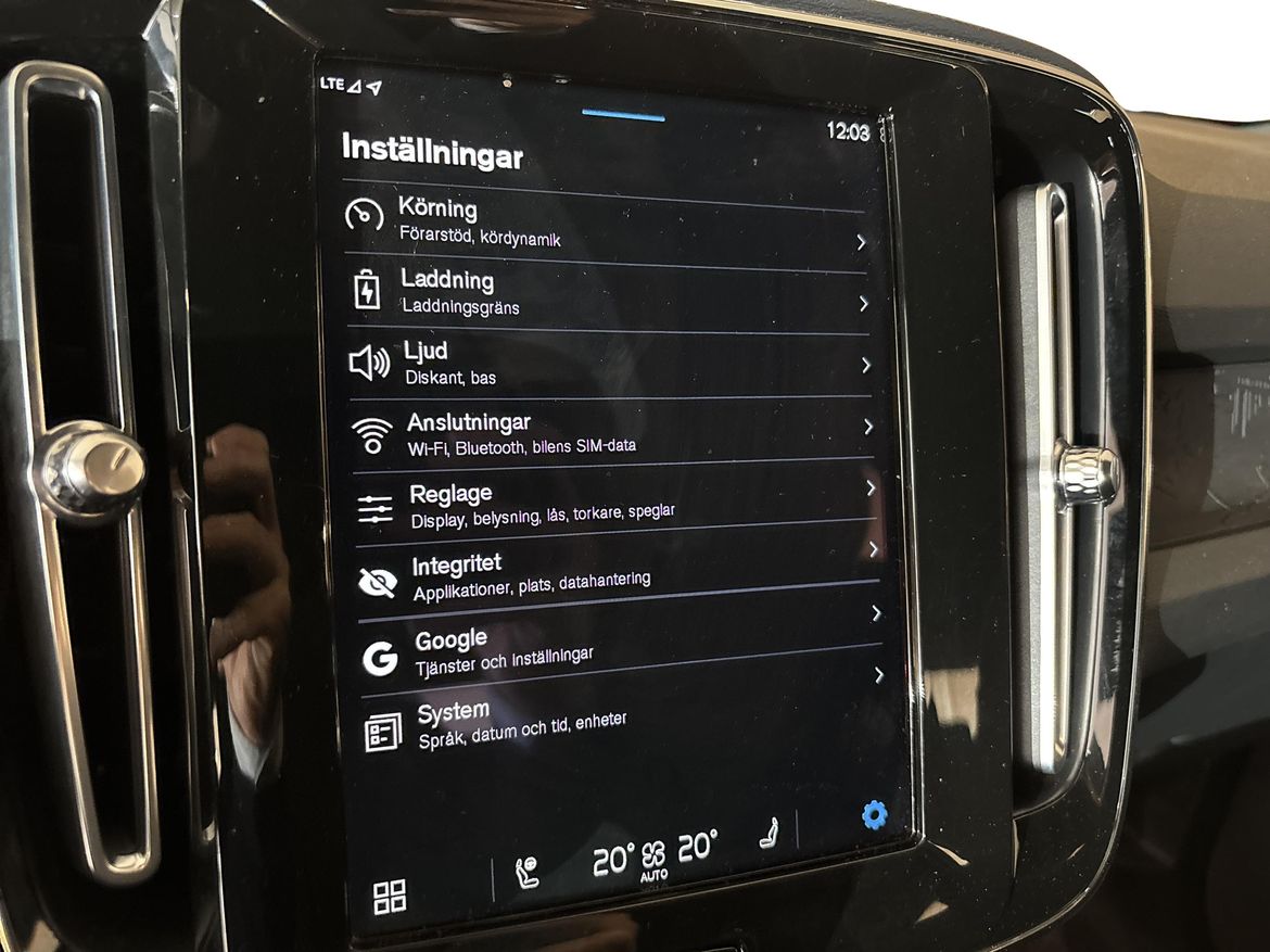 Volvo XC40 2023 - miniatyr 17