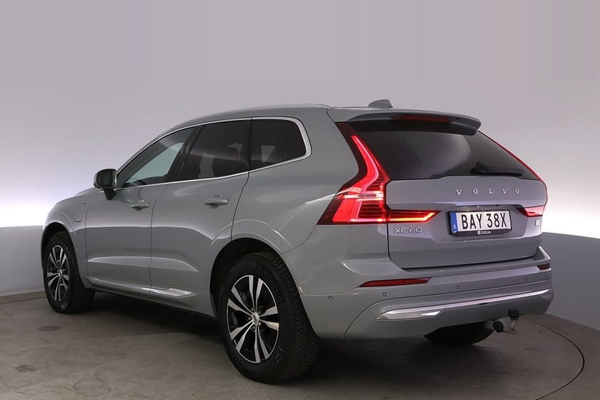 Bild 4 av Volvo XC60 Recharge T6 AWD Core Bright Pano 360 Kamera Drag