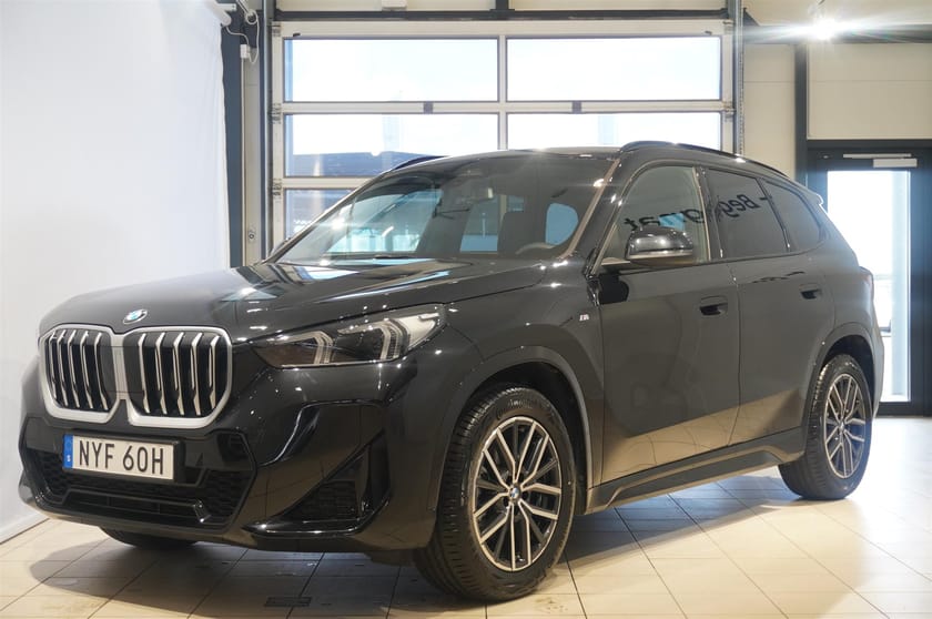 Bild 1 av BMW X1 sDrive18i M Sport Active Ed Rattvärme Driving Assistant Plus Tonade Rutor