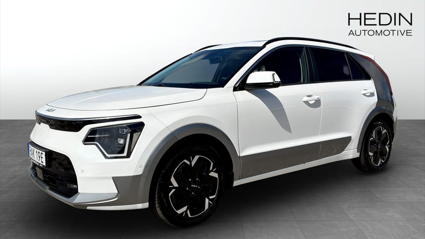 Bild 1 av Kia Niro EV ADVANCE PLUS SILVER C-STOLPE SOLLUCKA