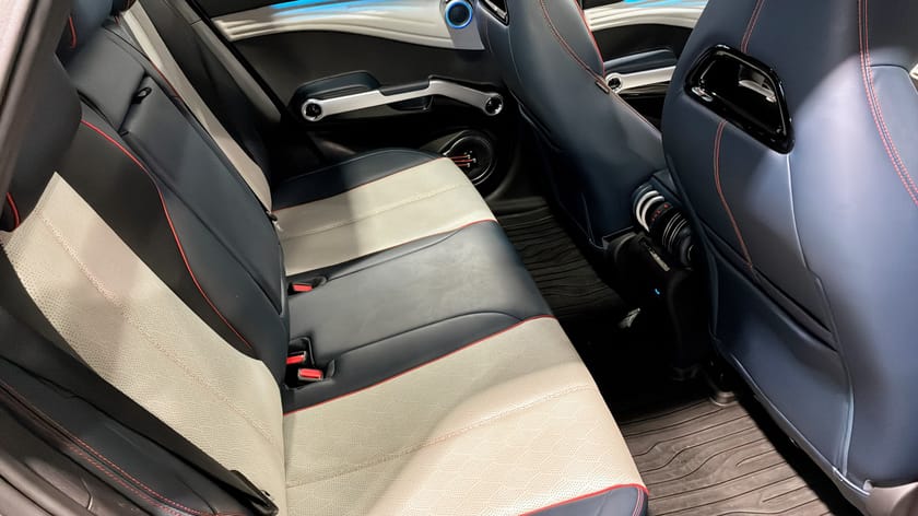 Bild 5 av BYD Atto 3 Extended Range Design | 360-kamera | Keyless | Panoramatak