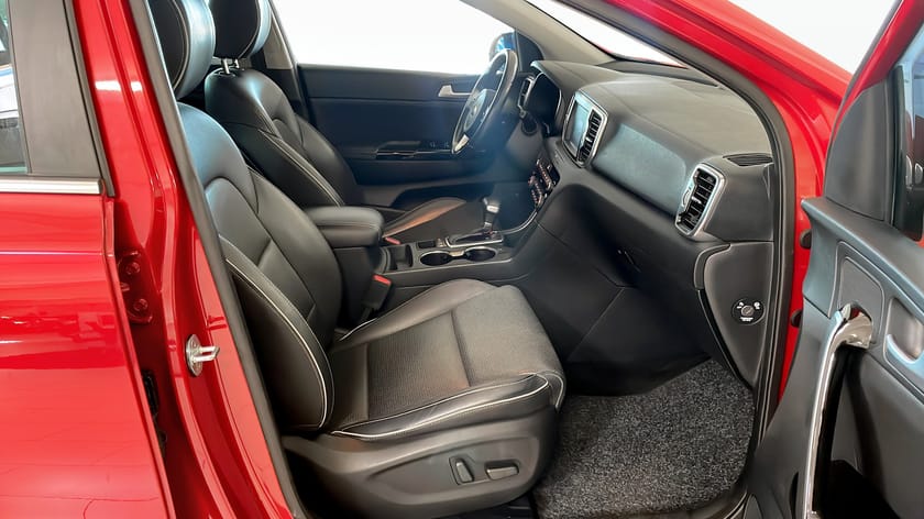 Bild 3 av Kia Sportage Advace, JBL, Rattvärme, El stolar fram, B-kamera, Navi