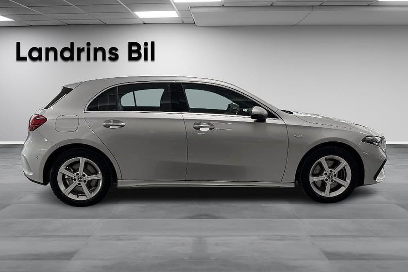 Bild 4 av Mercedes-Benz A 250 e Laddhybrid AMG Line Premium