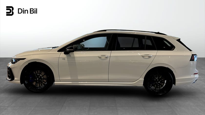 Bild 2 av Volkswagen Golf Variant R 333HK Black Style